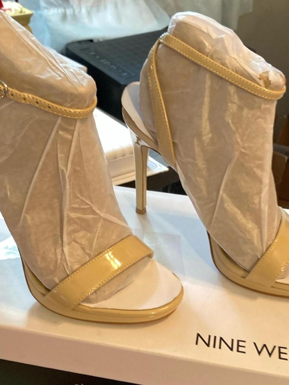 Nine West Women's Beige Patent Leather Open Toe High Heel Sandals Size 7M